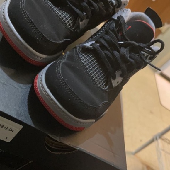 Boys retro Jordan’s sneakers - Picture 5 of 10